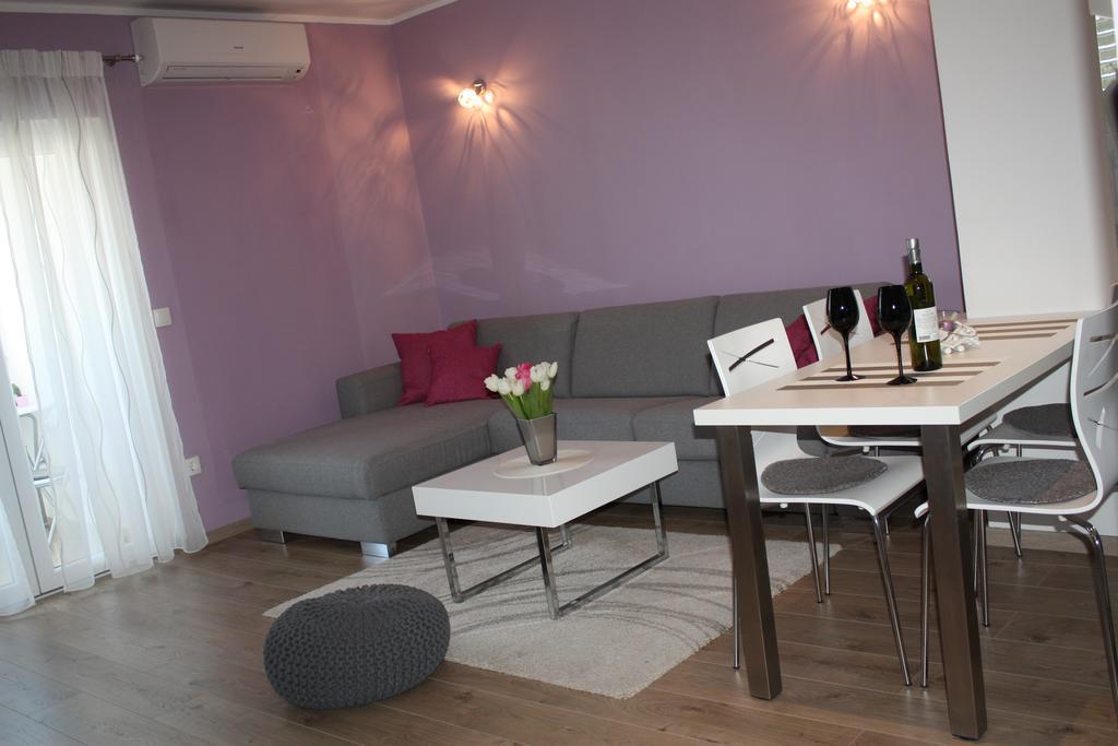 מאקרסקה Apartment Anchi מראה חיצוני תמונה